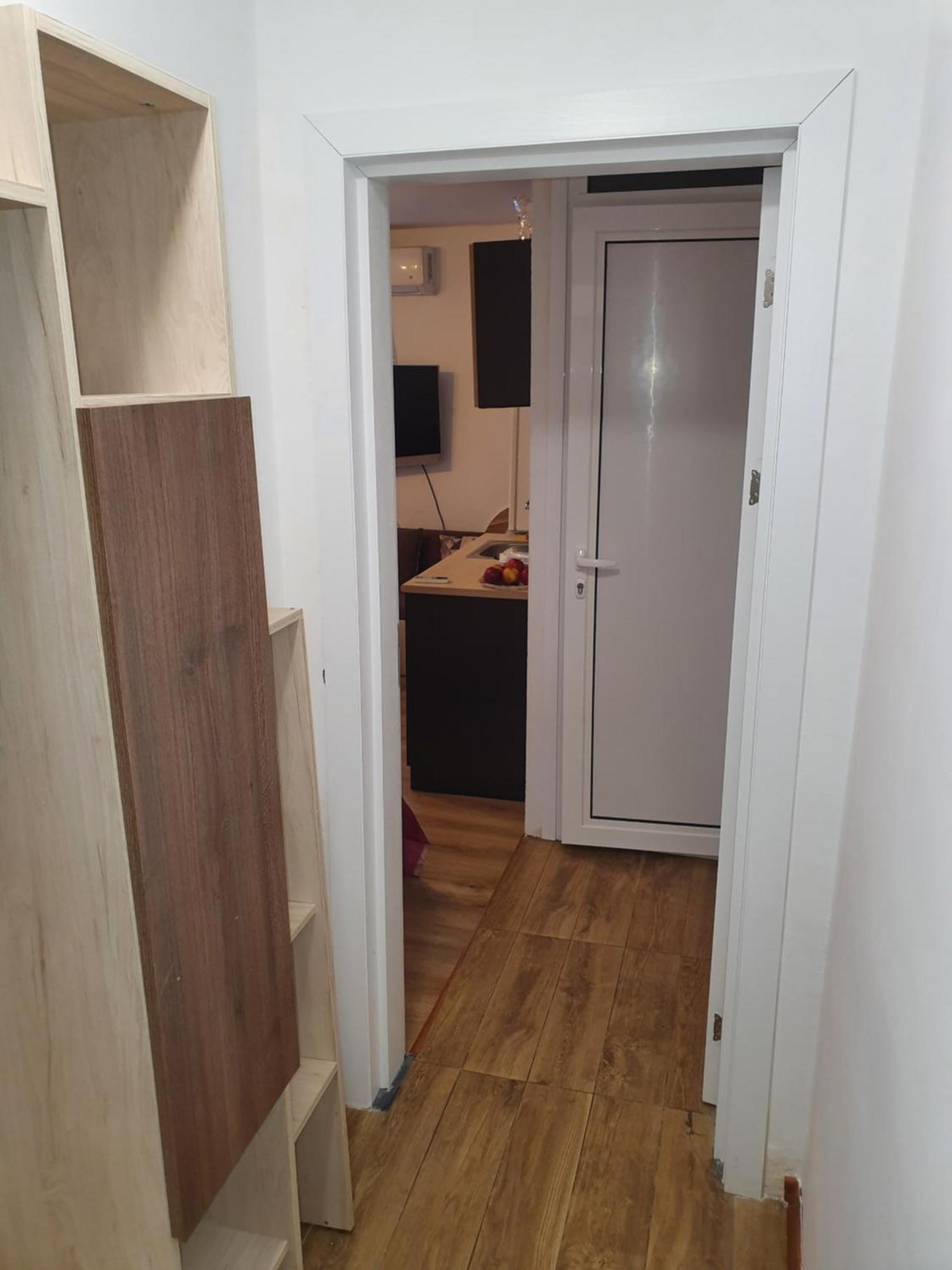 The Center Apartments Comfort サンダンスキ 部屋 写真